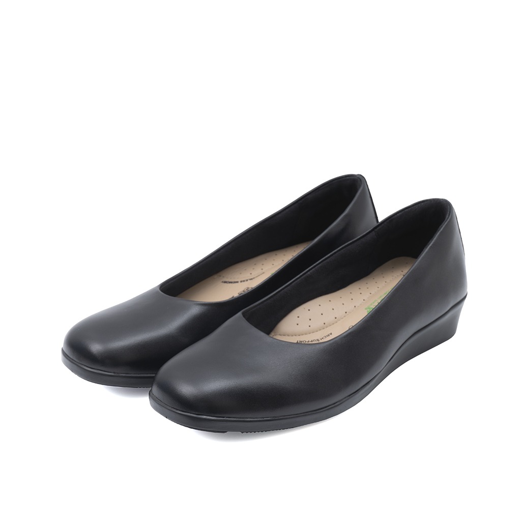 https://www.italianfootwearsolution.com/wp-content/uploads/2020/03/H-01261-Ladies-Comfort-Shoes-Extra-Wide-1.jpg
